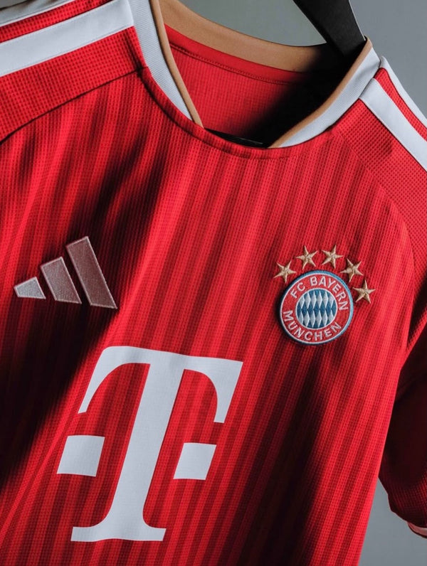FC Bayern Munich Home Jersey 26-27 - Player Version
